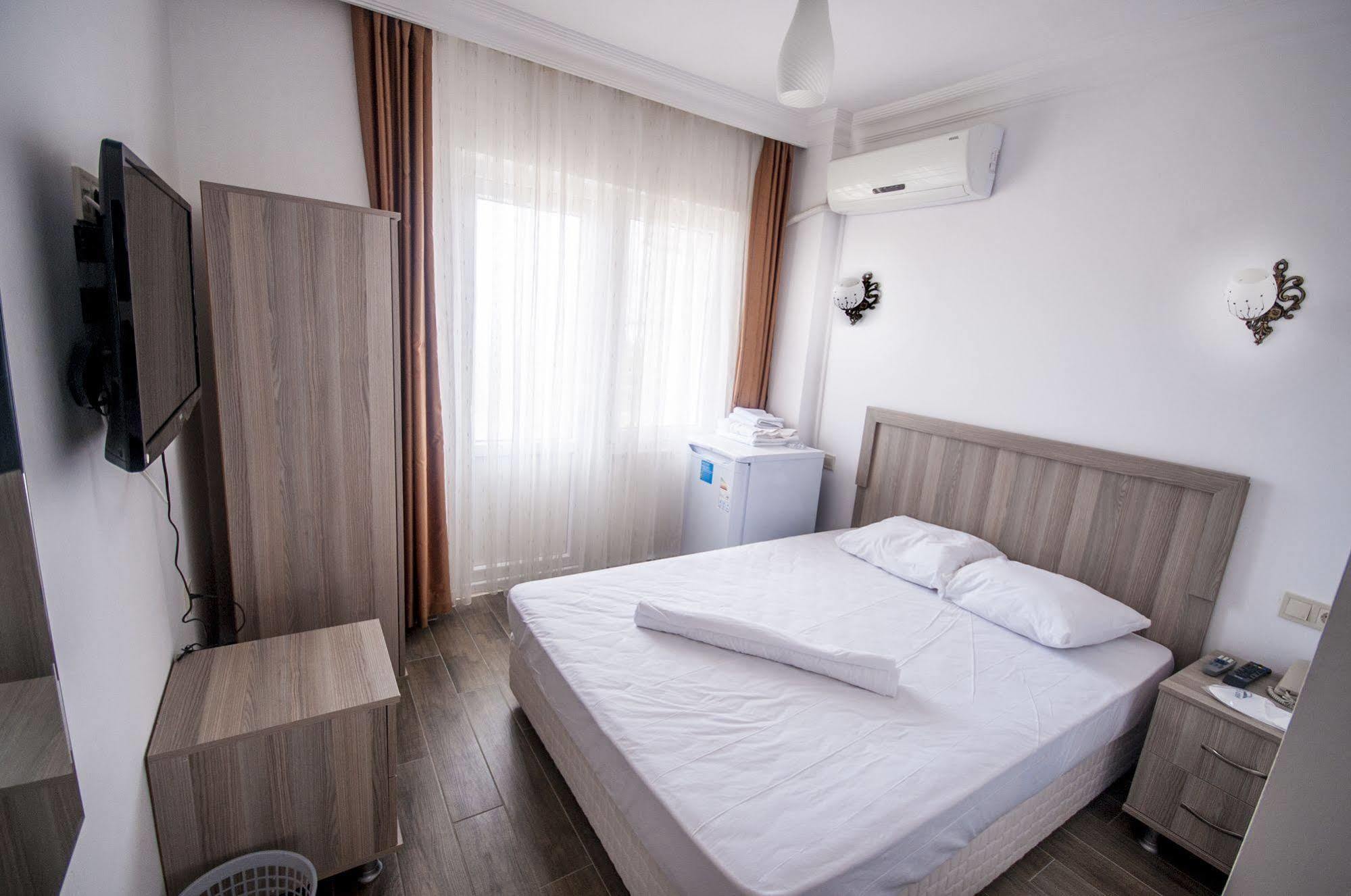 Inci Apart & Hotel 埃内兹 外观 照片