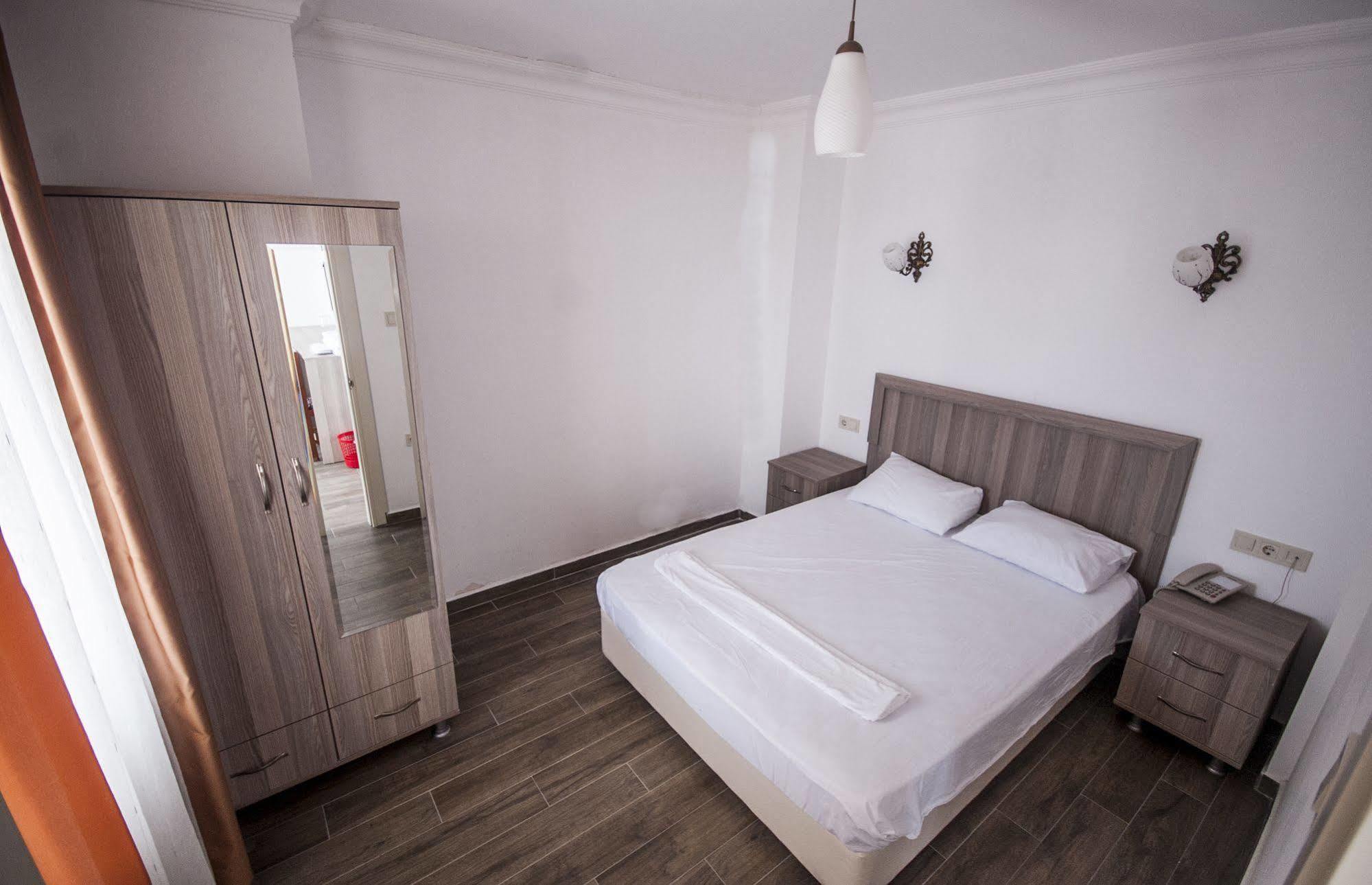 Inci Apart & Hotel 埃内兹 外观 照片